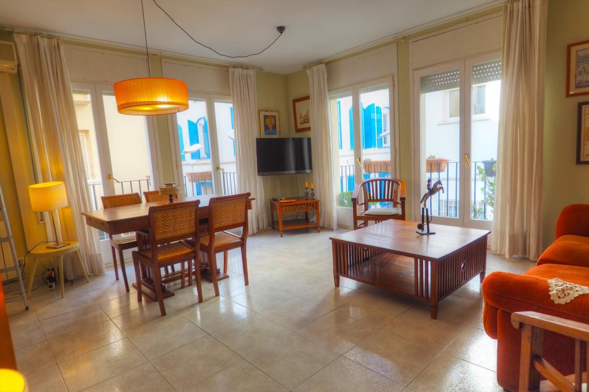 Center Family By Hello Homes * Sitges