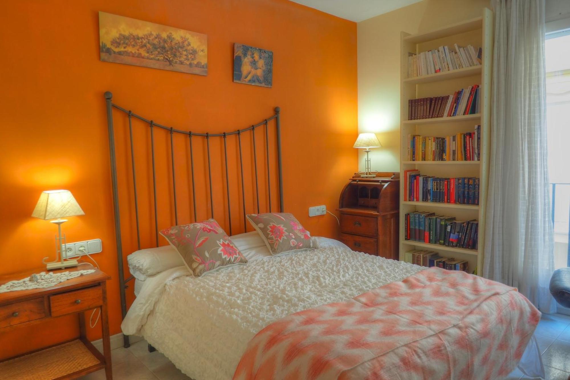 Center Family By Hello Homes